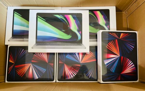 Ipad Pro 12.9 256gb 5TH generation ( Wifi+celular )