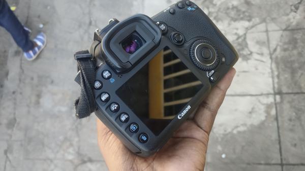 Camera Canon EOS 7D