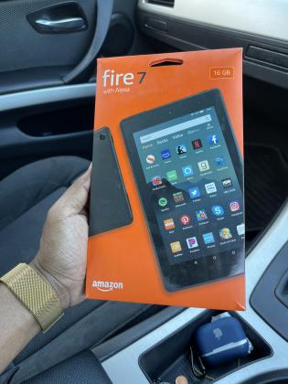 Amazon Fire 7  16gb  with Alexa