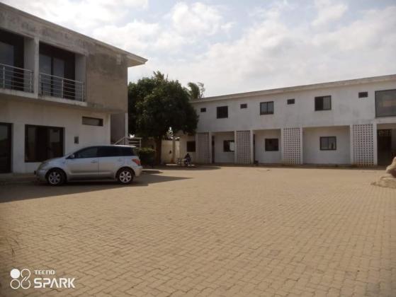 Rent Building in Matola Witbank ( EN4 ) multifunctional)