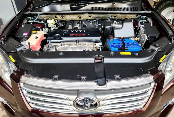 Toyota Vanguard 4WD