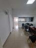 Vende se escritorio espaçoso com 4 salas ja divididas limpa sem obras no bairro central zona da bai