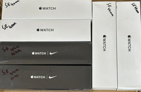 Apple Watch SE 40mm 2nd Generation na caixa selado