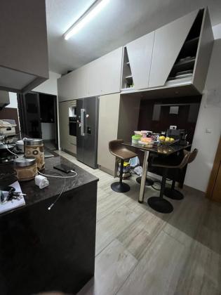 Vende-se Apartamento T3 2wcs sweet, 2⁰ andar e luxuosa no bairro da Poliana próximo a Julius nyerere