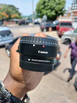 adaptador  Canon EF- EOS M