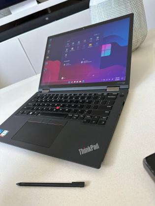 Laptop Lenovo Yoga X13 2022 14” X360 i5 16GB RAM 256GB SSSD
