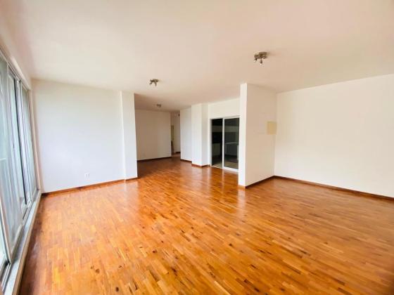 Arrenda-se um apartamento tipo 3 no condomínio panorama na marginal