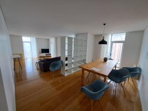 For rent Nice Apartement  T3 Fournished in Condominium Olipimc Terrace  Polana