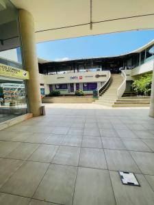 Vende-se óptimo espaço comercial dentro do complexo comercial do Nobre Centro do Shopping 24