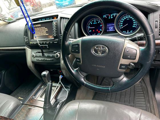 Toyota Lanf Cruiser VX Facelift 2019