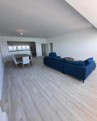 vende se luxuoso (remodelado) e espaçoso apartamento T3 vista mar na Av Julius Nyerere - Bairro da Polana antiga TVM