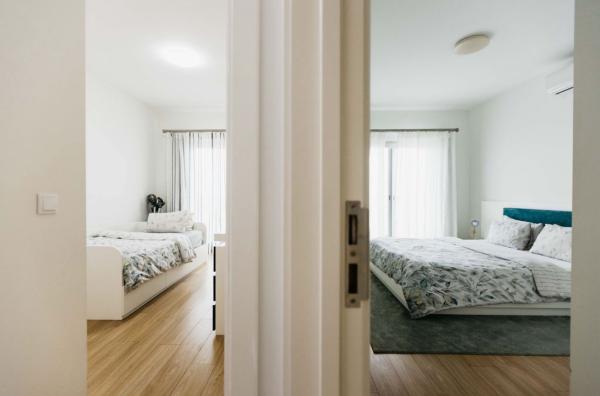 Arrenda se apartamento T2 mobilado no condomínio Golf residence Bairro da Sommerschield 2 proximo ao Hospital privado / escola portuguesa