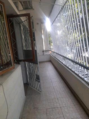 Arrenda-se apartamento do tipo 3 no rés do chão na Av patrice lumumba