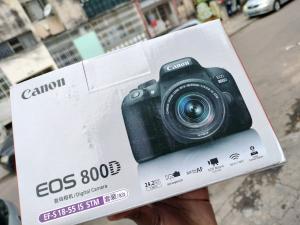Canon EOS 800D nova e selada