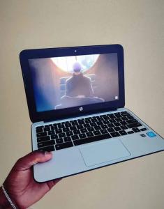 Mini Laptop HP Chromebook 11 G4 Intel Celeron 2.16 N2840 7th Gen 16GB SSD 4GB RAM