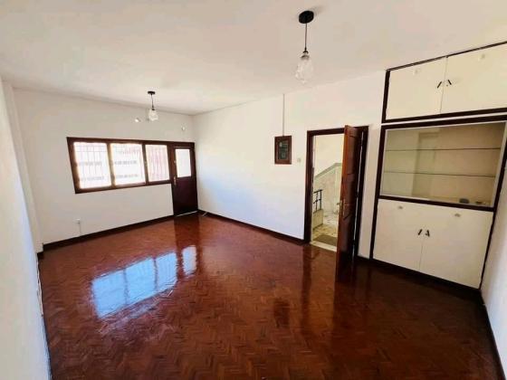 Vende-se Apartamento Tipo 3 no Bairro Central Maputo