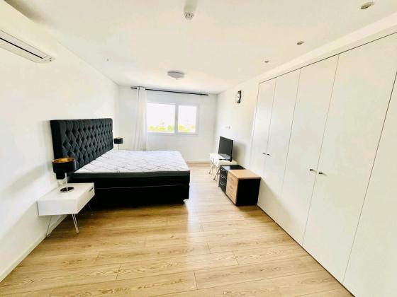 Arrenda-se um apartamento tipo 3 mobilado no condomínio polana Residence