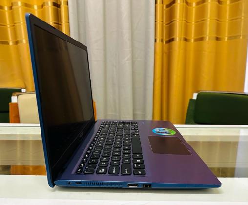 Laptop Asus AMD RYZEN 3 3250U 15.6” 8GB RAM 256GB SSD