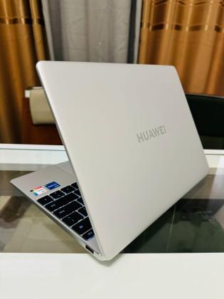 Laptop Huawei MateBook 13 14” i5 11th 16GB RAM 512GB SSD