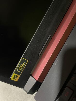 Acer nitro 5 Gamer NVIDIA GeForce GTX 1650Core i5-9300H 16GBRAM  500GB SSD NVMe WDC 17