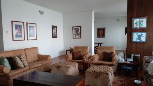 Apartamento T4+2 @ Av Julius Nyerere