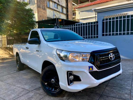 Toyota Hilux Revo 2018