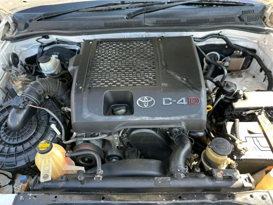 Toyota Hilux D4D Legend 45 Modelo 2014