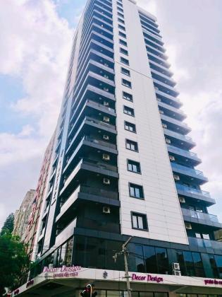 Vende-se Luxuoso Apartamento T2 na Julius nyerere, edifício Toprak