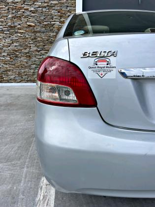 Toyota Belta 2008