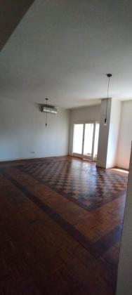 Vende-se excelente apartamento do tipo 3 na Av Julius nherere edifício Rosas de Moçambique