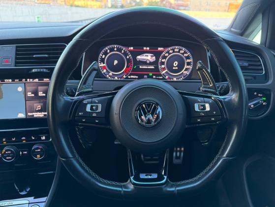 VW GOLF 7.5R 2018 2.0 Turbo Recém Chegado