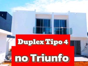DUPLEX TIPO 4 INDEPENDENTE NO TRIUNFO
