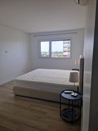 ARRENDA-SE APARTAMENTO T3 MOBILADO NA POLANA RESIDENCE