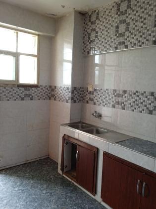 VENDE-SE FLAT TIPO 3 - 9° NA BAIXA PRÓXIMO A INATER