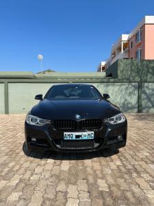 BMW 320d M Sport recém importado