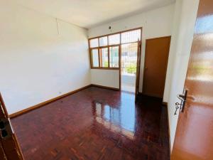 Vende-se apartamento do tipo 2 na Malhangalene próximo Pulmão