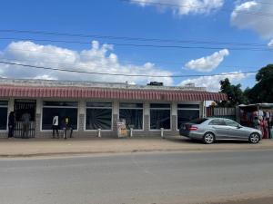 Vende se loja  Machave Socimol