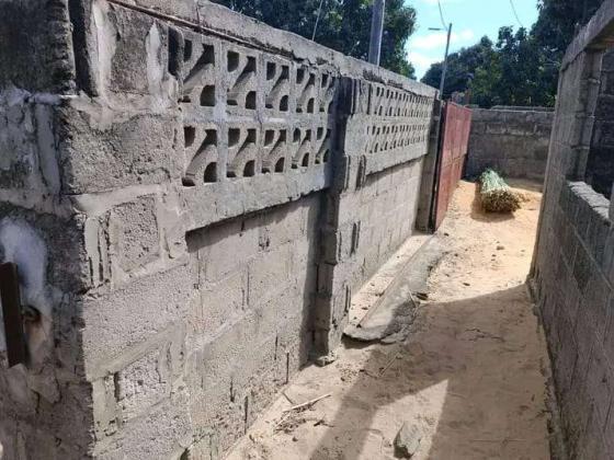 Vendo Ruína T3 em Magoanine 