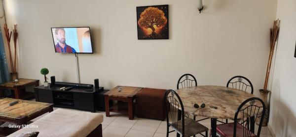Arrenda se Apartamento T2 com móveis.