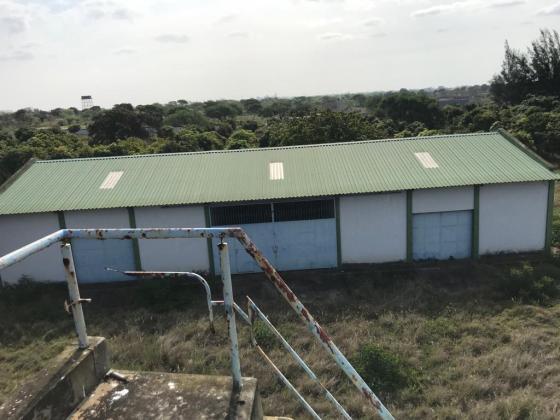 VENDE-SE PROPRIEDADE COM 4 HECTARES EM MARRACUENE -FACIM