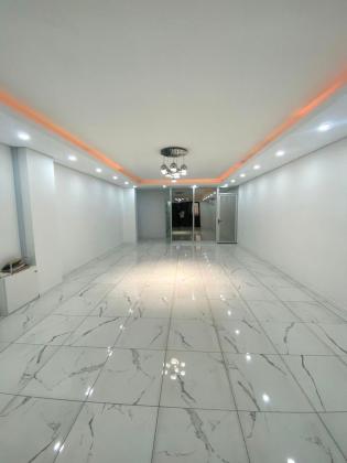 ARRENDA-SE APARTAMENTO T3 NO CONDOMÍNIO ROSAS BAIRRO SOMMERCHILD AV. JULIUS NYERERE