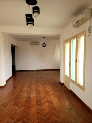 ARRENDA-SE APARTAMENTO T4 NA POLANA AV 24 DE JUNHO PRÓXIMO A MILANO