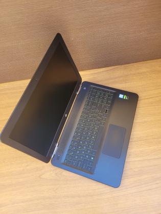 Laptop HP Pavillion Gaming 15 15.6” i5 9th 16GB RAM 256GB SSD+1TB HDD Nvidia GeForce GTX 1050