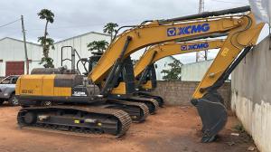 Escavadora XCMG XE250C(CE)