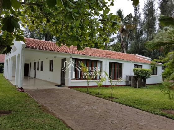 Moradia T4 no Condominio Park Miramar