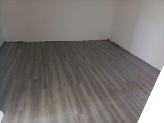 Vende-se está bela Moradia, tipo5 no bairro da costa do sol triunfo 2
