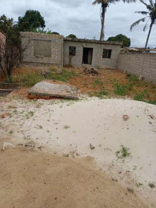 Transpasse desta bela propriedade, de 15/30 no bairro de laulane