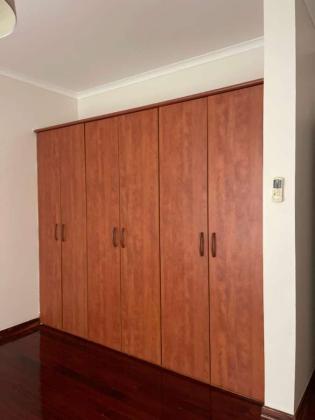 vende-se Moradia, tipo4 no condomínio Águas Azuis