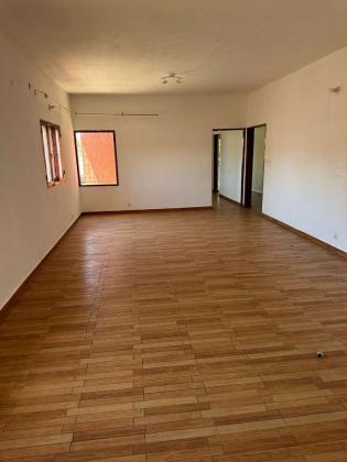 Vende-se está bela vivenda, tipo3 no bairro de Magoanine CMC