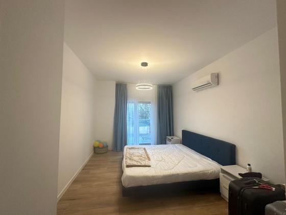 Arrenda-se apartamento T3  Mobiliado, no condomínio 4Life na Dona Alice (Costa do Sol.)1 Andar com 2 elevadores.*